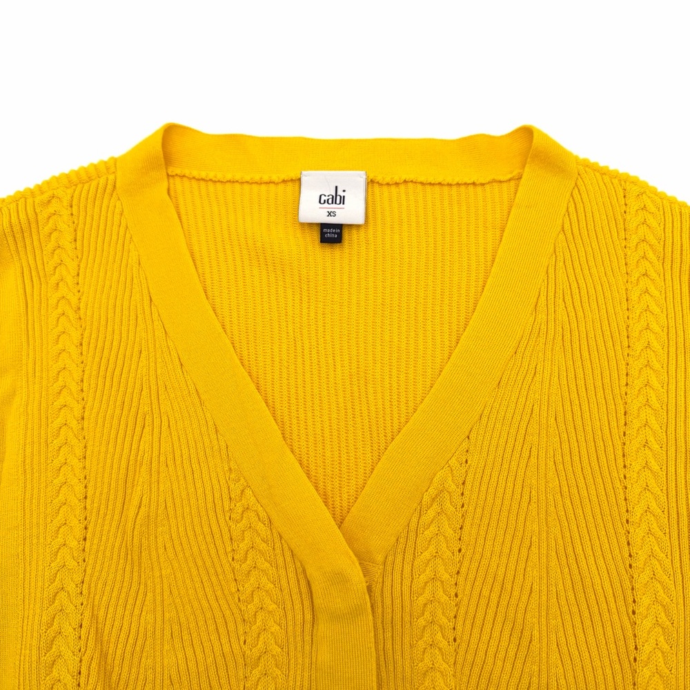 CAbi Women's Knit Sweater Cardigan Cable Knit Button Size XS Yellow Lightweight - Picture 3 of 4